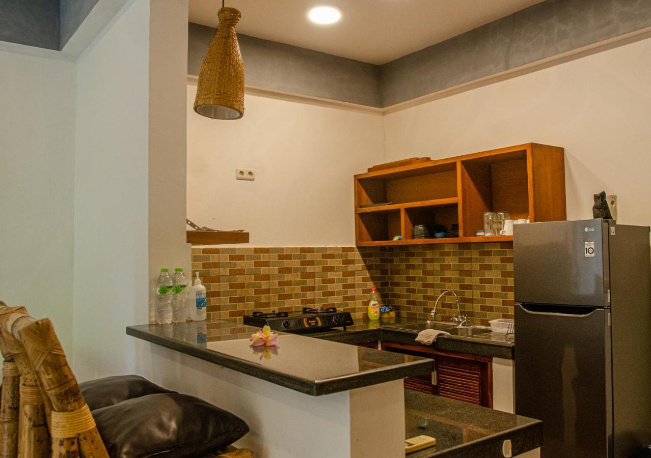 Senggigi Homes & Apartments ภายนอก รูปภาพ